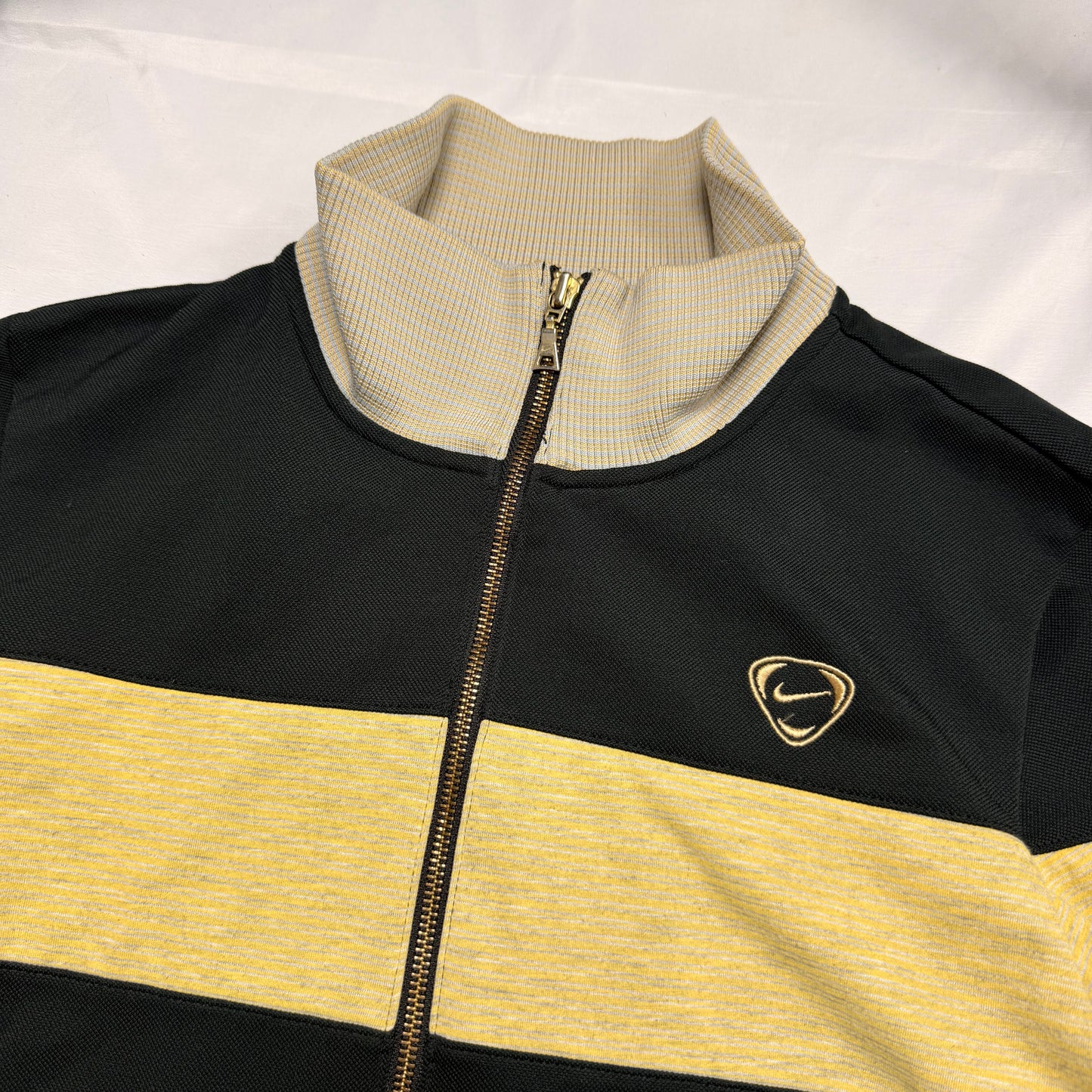 Vintage Nike zip up (M)