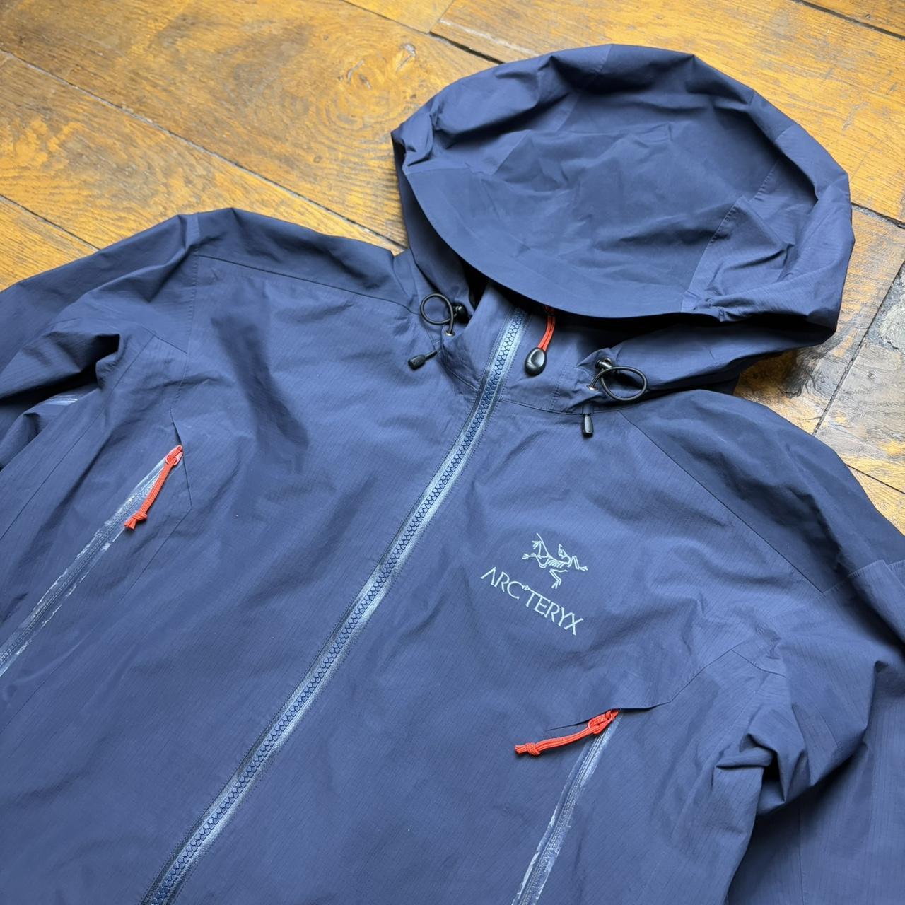 Arc’teryx Beta AR Jacket (L)